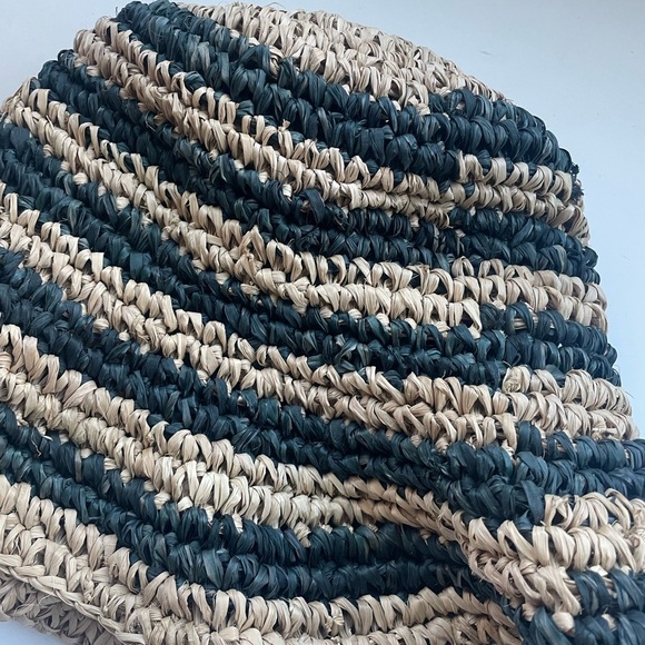 *NOT FOR SALE* NWOT Free People En El Mar Bingin Bucket Hat - Picture 6 of 12